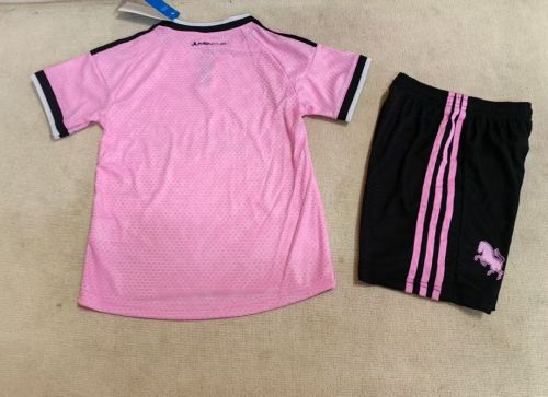Player Version Youth Uniform Kids Kit 2026-2027 Juventus Away Pink Soccer Jersey Shorts Child Football Set