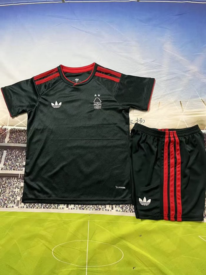 Youth Uniform Kids Kit 2026-2027 Nottingham Forest Away Dark Green Soccer Jersey Shorts Child Football Set