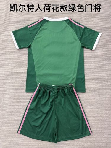 Youth Uniform Kids Kit 2026-2027 Celtic Green Goalkeeper Soccer Jersey Shorts Child Football Set