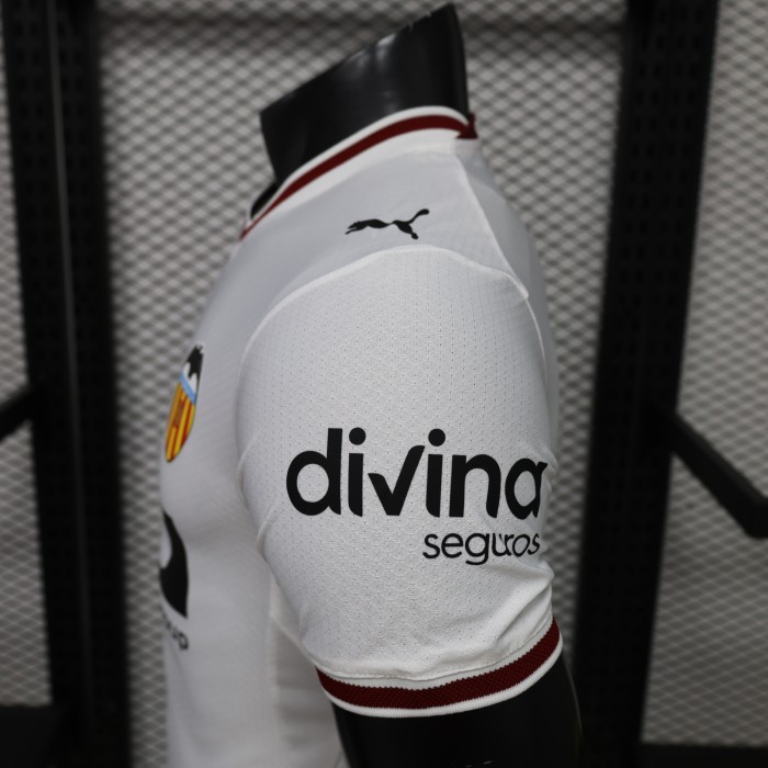 Player Version 2026-2027 Valencia Home Soccer Jersey Football Shirt