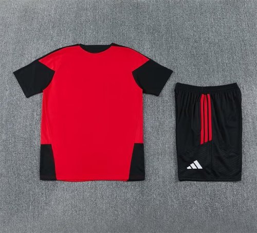 Adult Uniform 2026-2027 Manchester United Red/Black Soccer Training Jersey and Shorts Football Kits