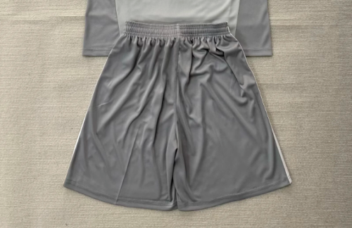 Fan Version 2026-2027 Aston Villa Grey Goalkeeper Soccer Shorts Football Shorts