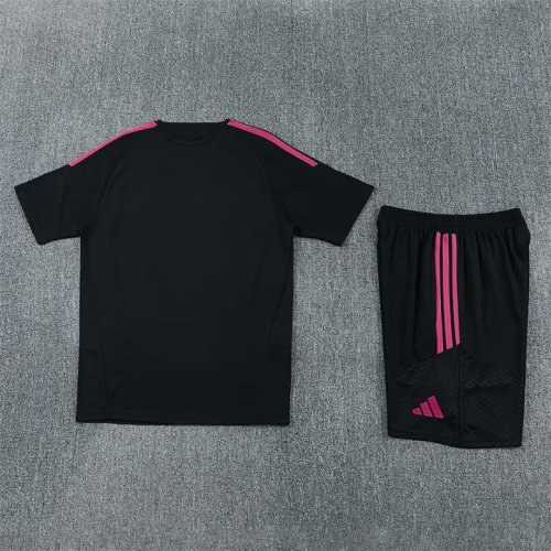 Adult Uniform 2026-2027 Real Madrid Black/Pink Soccer Training Jersey and Shorts Football Kits