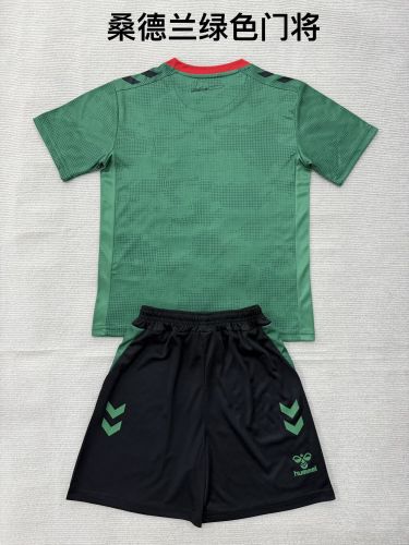 Youth Uniform Kids Kit 2026-2027 Sunderland Green Goalkeeper Soccer Jersey Shorts Child Football Set