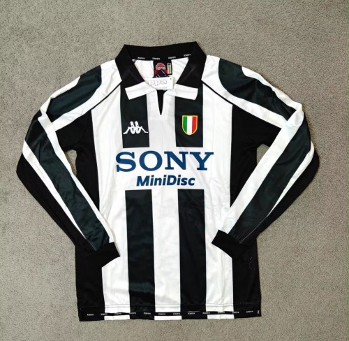 with Scudetto Patch Long Sleeve Retro Jersey 1997-1998 Juventus Home Soccer Jersey Vintage Maillot de Foot