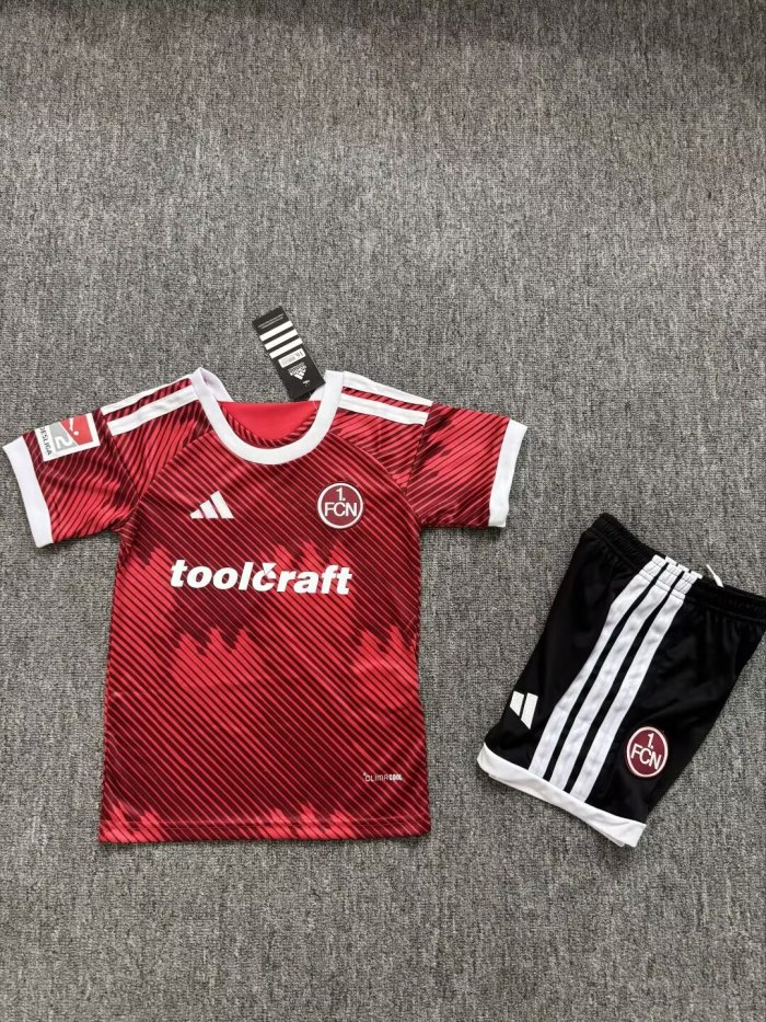 Youth Uniform Kids Kit 2026-2027 Nurnburg Home Soccer Jersey Shorts Child 1. FC Nürnberg Football Set