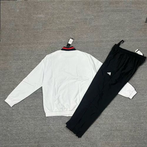 2026-2027 Manchester United White Retro Model Soccer Windbreaker Tracksuit Jacket Football Jacket and Pants