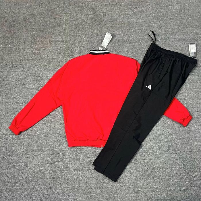 2026-2027 Manchester United Red Retro Model Soccer Windbreaker Tracksuit Jacket Football Jacket and Pants