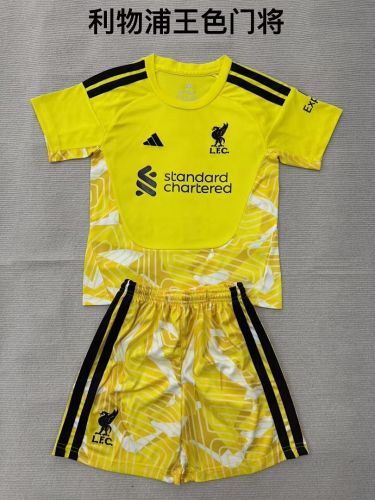 Youth Uniform Kids Kit 2026-2027 Liverpool Yellow Goalkeeper Soccer Jersey Shorts Child Football Set