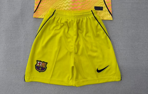 Fan Version 2026-2027 Barcelona Yellow Goalkeeper Soccer Shorts Football Shorts