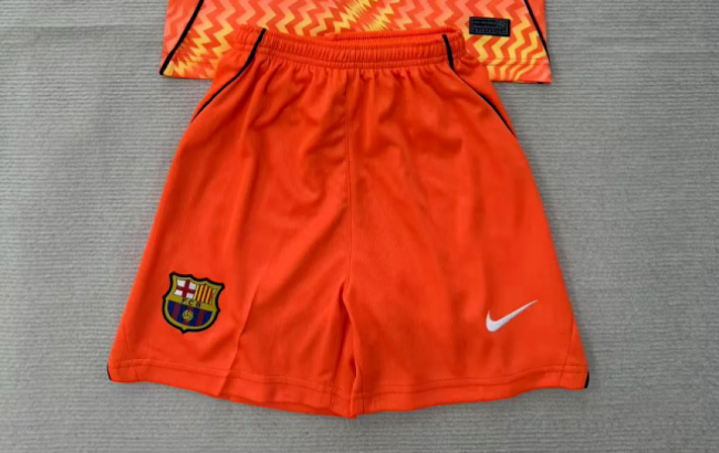 Fan Version 2026-2027 Barcelona Orange Goalkeeper Soccer Shorts Football Shorts