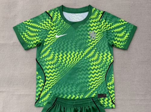 Barca Camisetas de Futbol Fans Version 2026-2027 Barcelona Green Goalkeeper Soccer Jersey