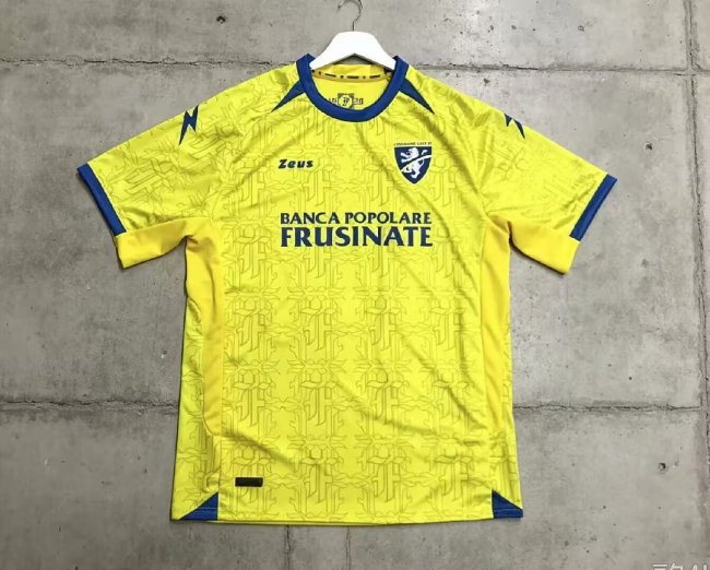 Fan Version 2026-2027 Frosinone Calcio Home Soccer Jersey Football Shirt