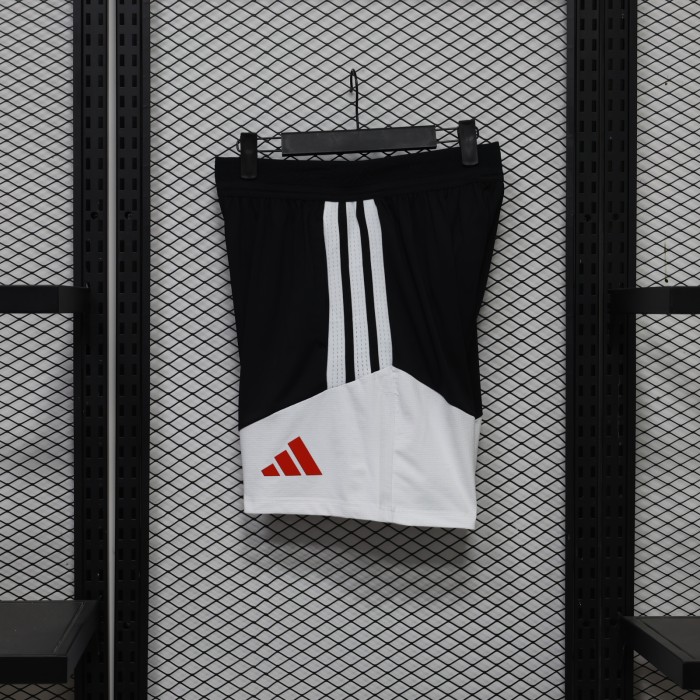 Player Version 2026-2027 Liverpool Black/White Soccer Training Shorts Football Shorts