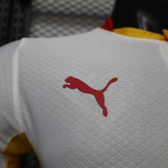 with Sponor Logo Player Version 2026-2027 Galatasaray Away White Soccer Jersey Football Shirt