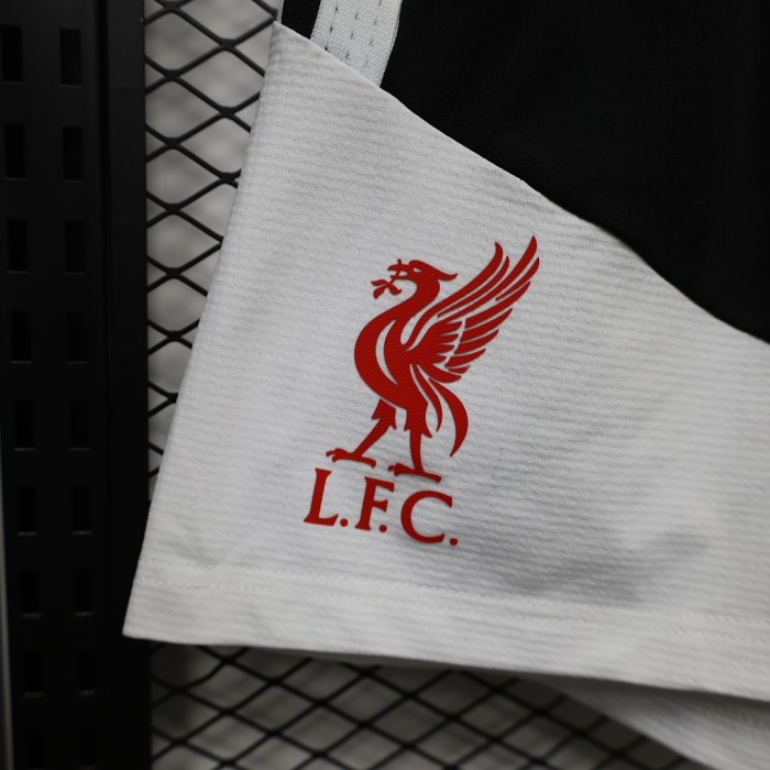 Player Version 2026-2027 Liverpool Black/White Soccer Training Shorts Football Shorts
