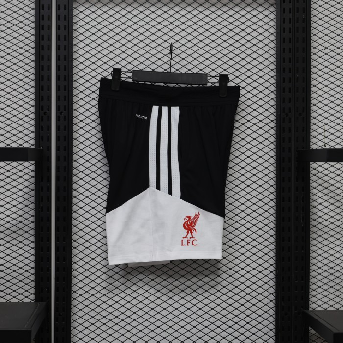 Player Version 2026-2027 Liverpool Black/White Soccer Training Shorts Football Shorts