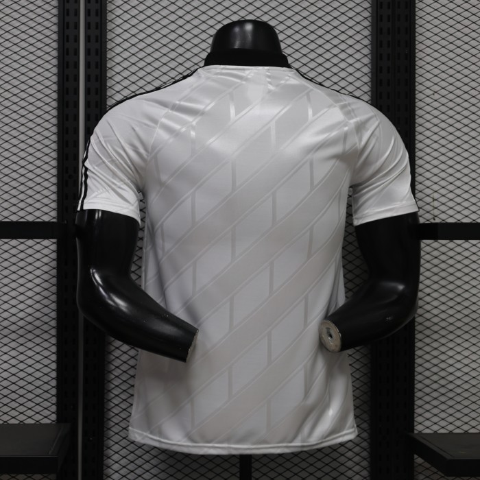 Player Version 2026-2027 Real Madrid White Retro Model Soccer Jersey Real Football Shirt