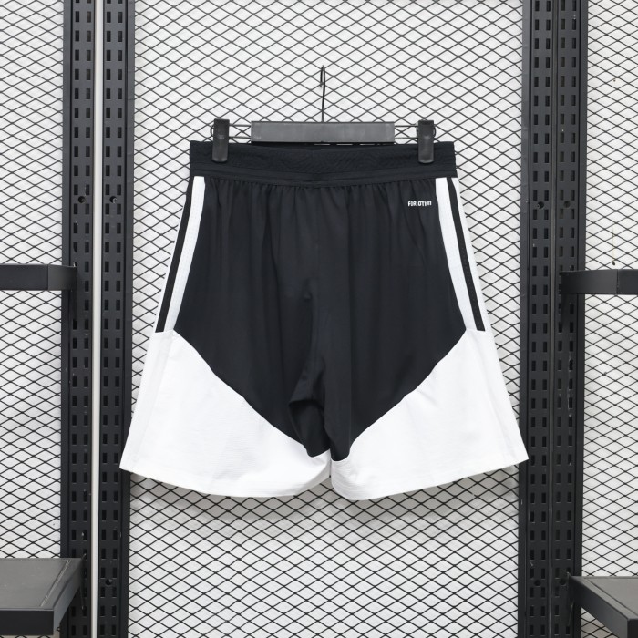 Player Version 2026-2027 Liverpool Black/White Soccer Training Shorts Football Shorts