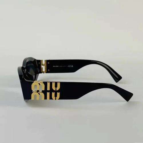 Miu Glimpse sunglasses