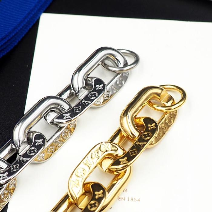 bracelet bangle cuff jewelry ,with box,  J30