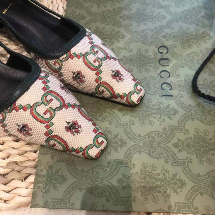 heel shoes, size 34-40, heel 4.5cm, with box, SS60-1308