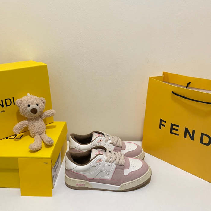 women flat sneakers shoes, size 35-40,with box , SS88-446-449