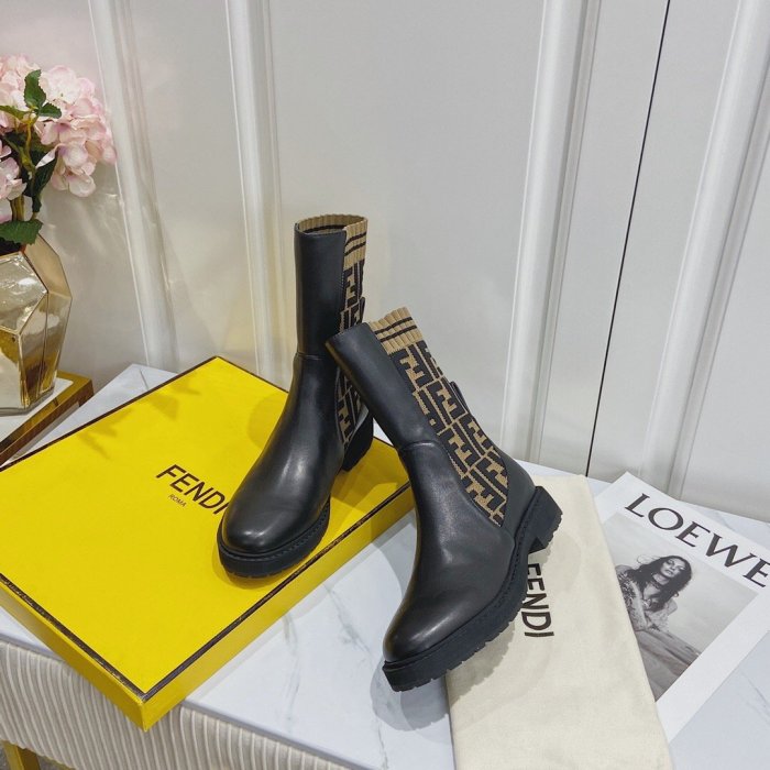 women boot shoes, size 35-40, with box, SS88-355-357
