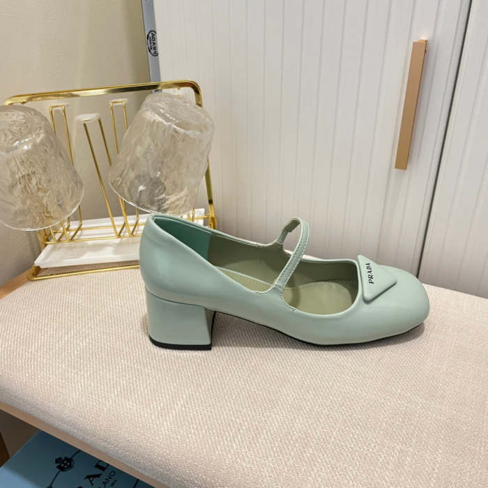 Women flat shoes, size 35-40, with box, SS60-1281-1286
