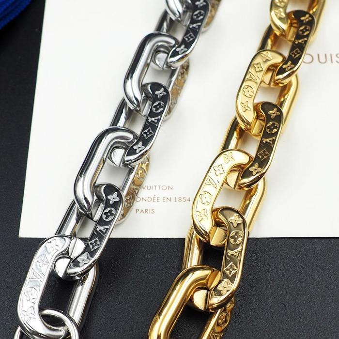 bracelet bangle cuff jewelry ,with box,  J30