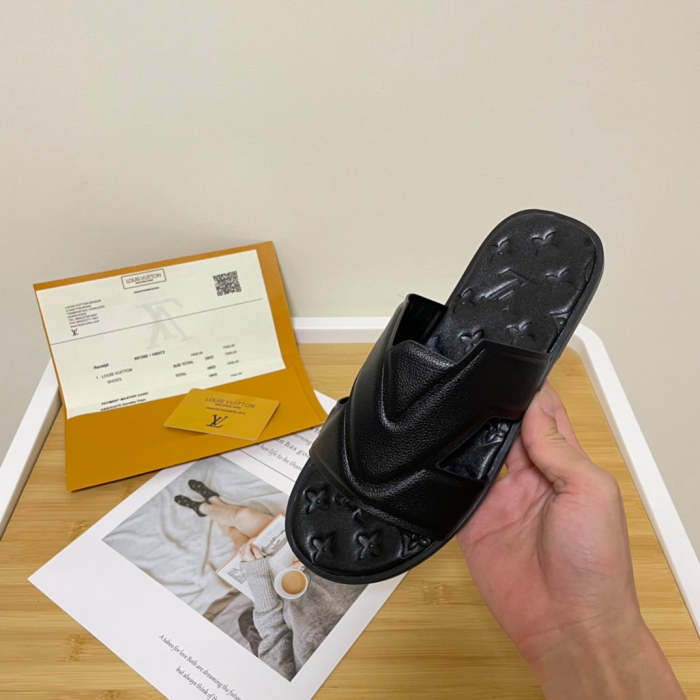 Flat leather sandals slippers , size 35-45, SS60-1873-1874