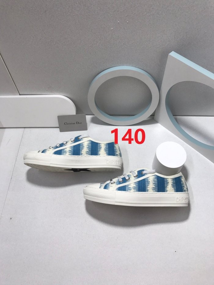 Women flat sneakers shoes, size 35-40, with box,  SS80-133-142