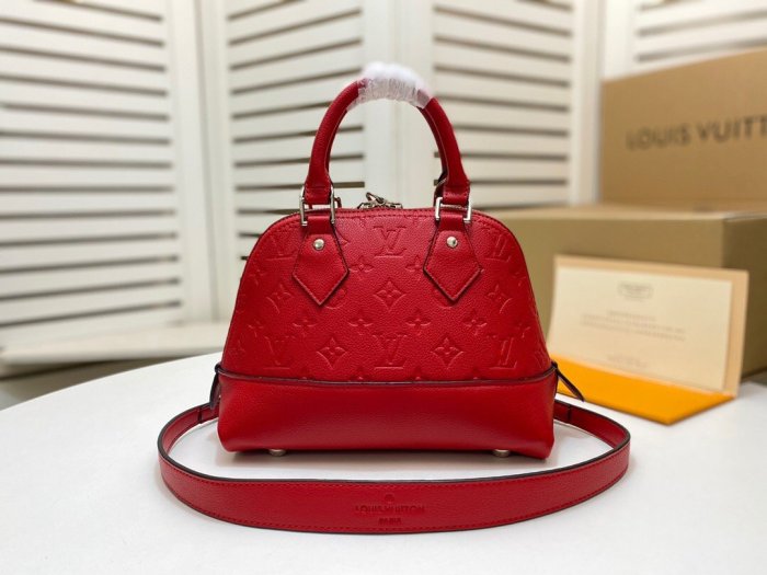 Leather Neo Aima BB bag ,AAAAA ,size 25x18x12cm,  B110
