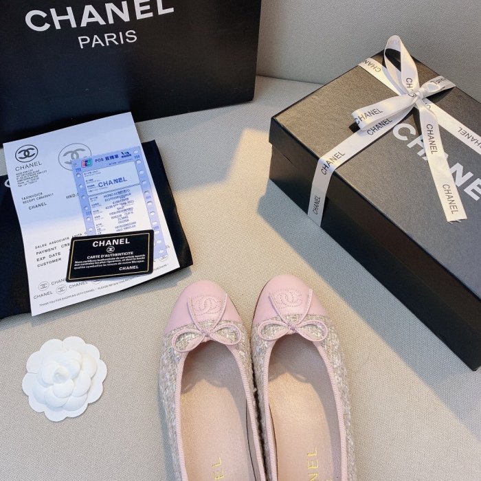 women flat ballet shoes, size 35-42,  with box, SS50-762