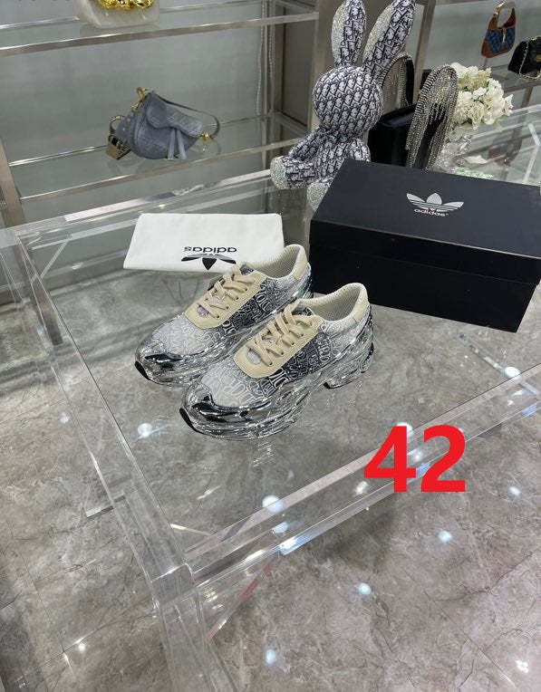 women men flat sneakers shoes, size 35-45, with box , SS138-38-44