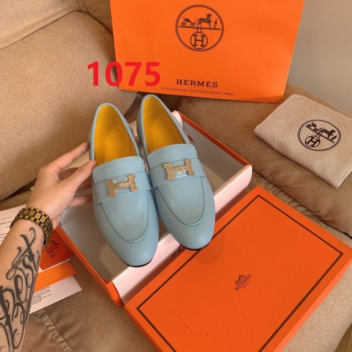 Women flat shoes, size 34-42, with box, SS70-1075