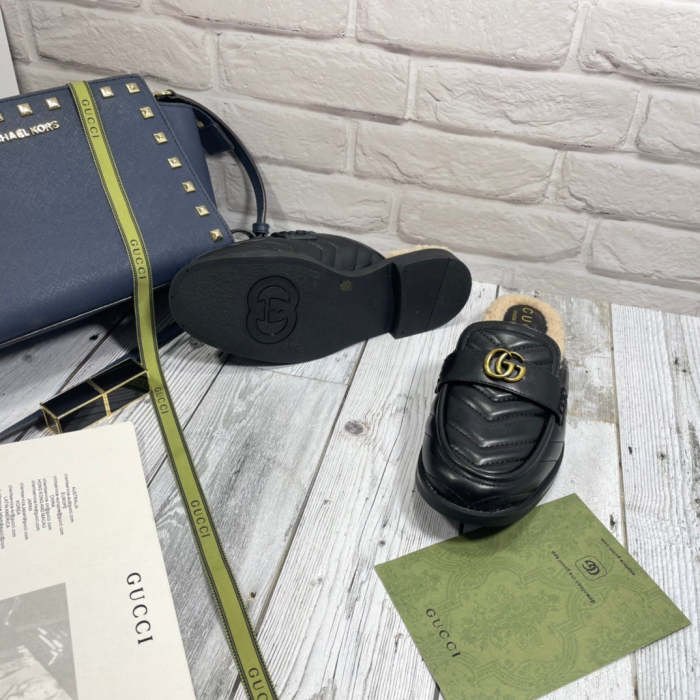 women flat slippers shoes, size 35-40, with box , SS60-1173-1174