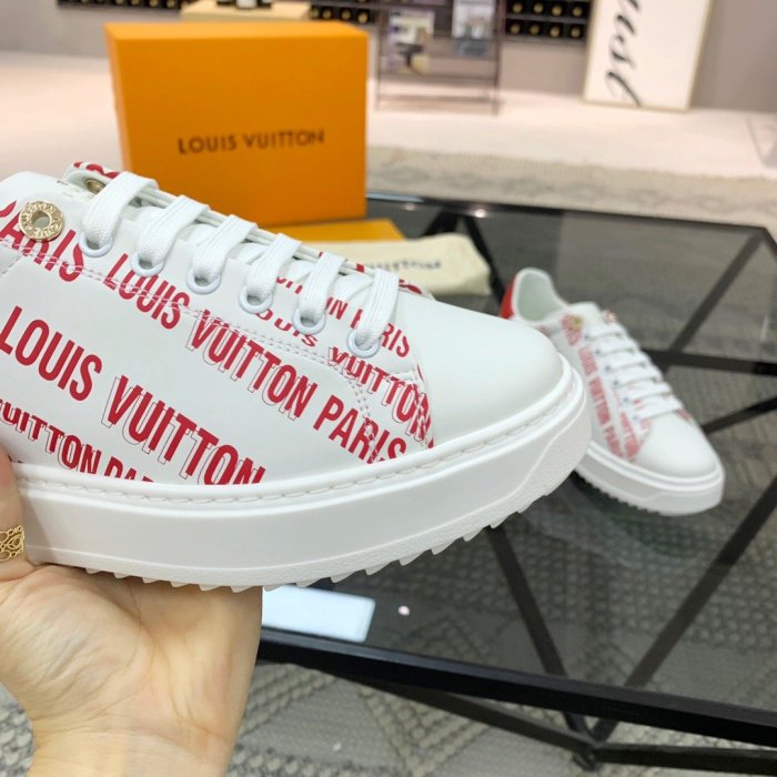 Women flat sneakers shoes, size 35-41, with box, SS70-1018