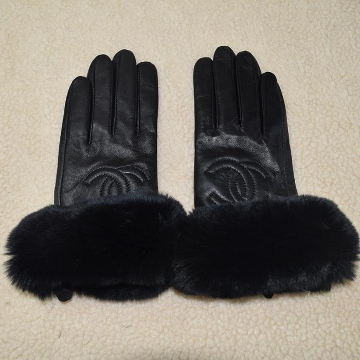 Women's fur leather gloves, with box