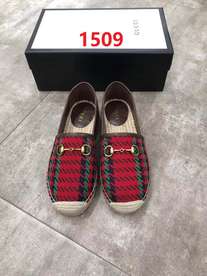 Women flat shoes ,size 35-41 ,with box, SS60-1509