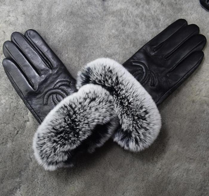 Women's fur leather gloves, with box