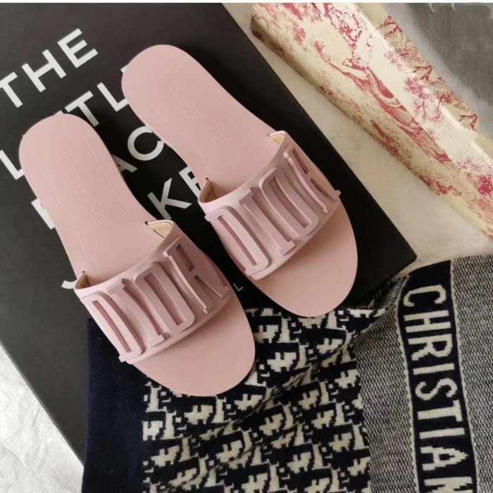 Women  flat slippers 35-42,SS50-44-49