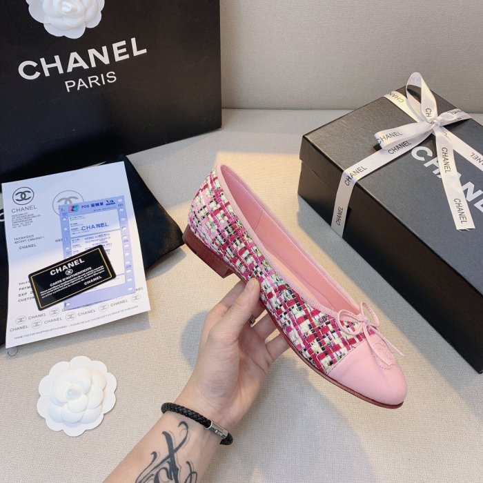 women flat ballet shoes, size 35-42,  with box, SS50-789