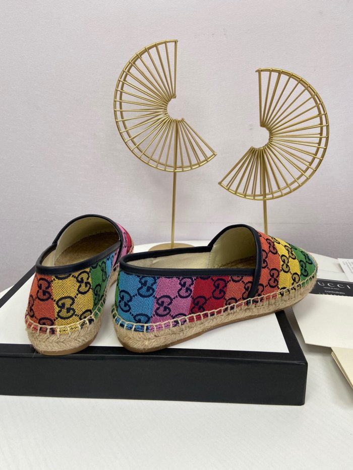 women flat shoes, size 35-41, with box ,  SS60-605-610