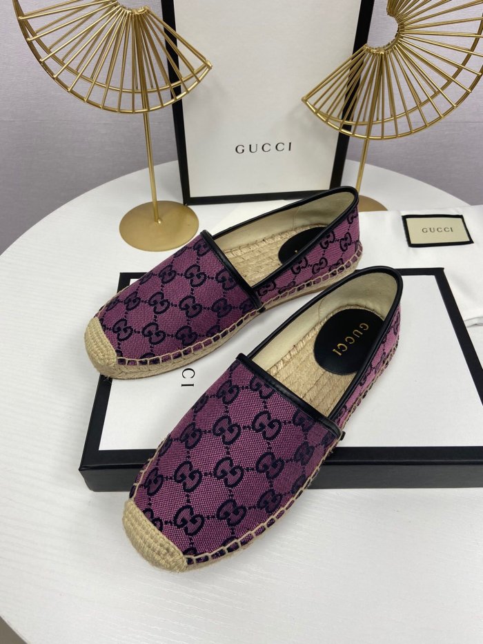 women flat shoes, size 35-41, with box ,  SS60-605-610