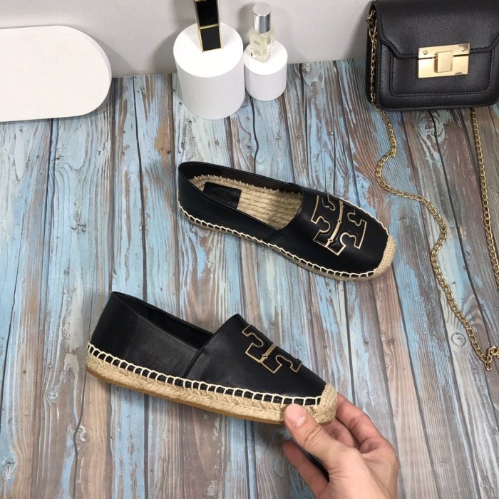 Women flat shoes, size 35-40, with box, SS60-1010-1012