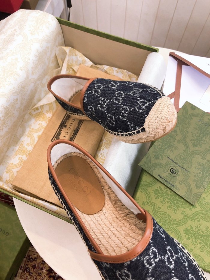 women flat shoes, size 35-41, with box ,  SS60-611-616