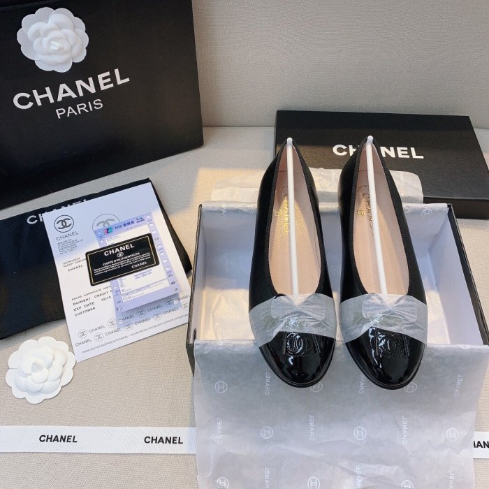 women flat ballet shoes, size 35-42,  with box, SS50-766