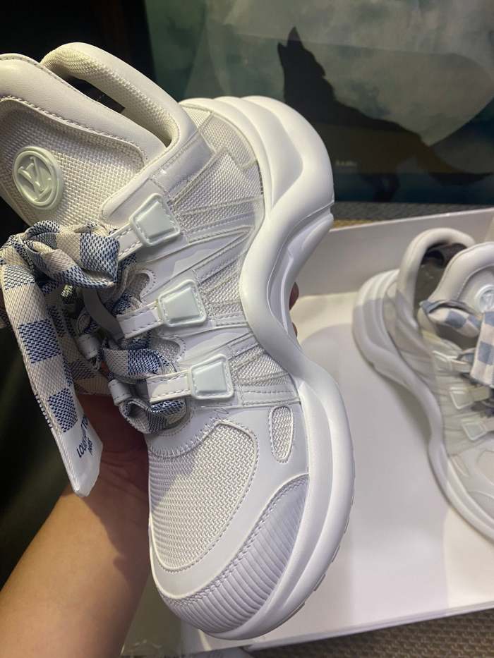 women sneakers shoes, size 35-41 , SS98-320-322