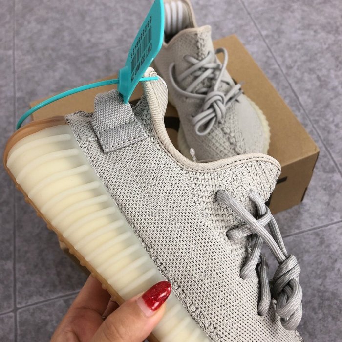 women men sneakers shoes, size 36-45, with box , noral euro size, SS70